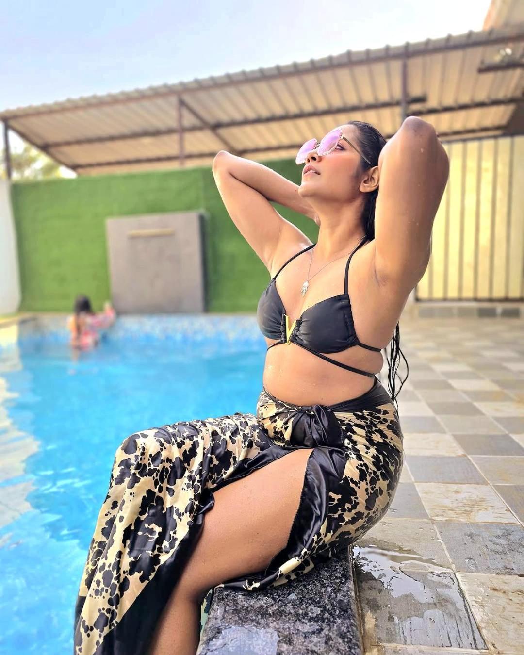 Empyrean Stay Ll 3Bhk Ll Black Horse Villa Ll Ac Ll Private Pool Ll Wifi II Lux Ll Lonavala Luaran gambar